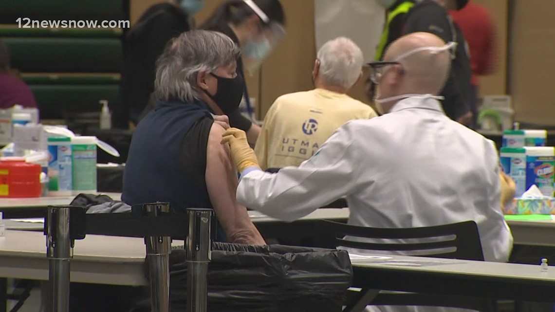Walmart, Sam's Club pharmacies to administer vaccines in ...