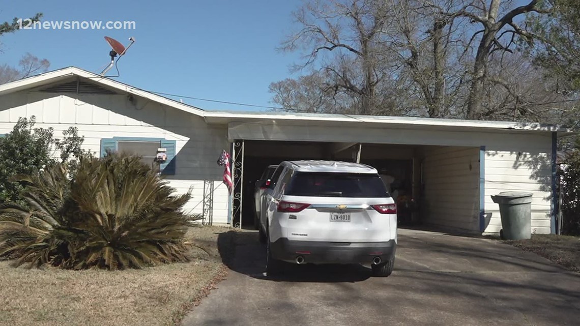 Beaumont family displaced from home due to broken pipes - Vimarsana News