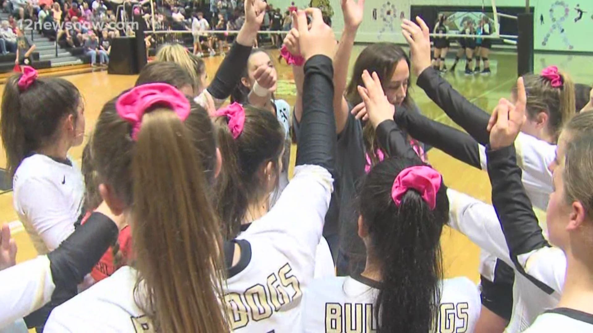 Lady Bulldogs remain in second place with win over Lady Pirates