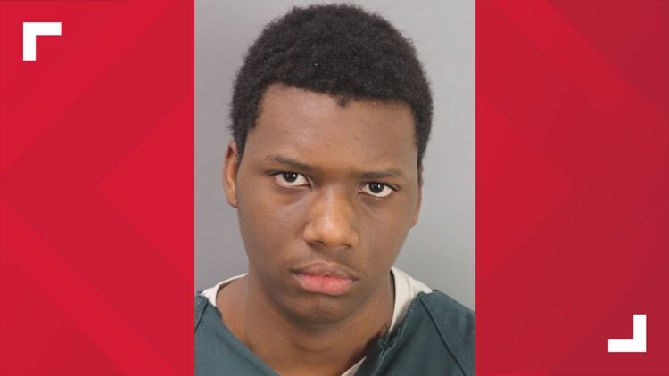 17-year-old sentenced to 5 years in connection with 2021 armed robbery outside of Parkdale Mall