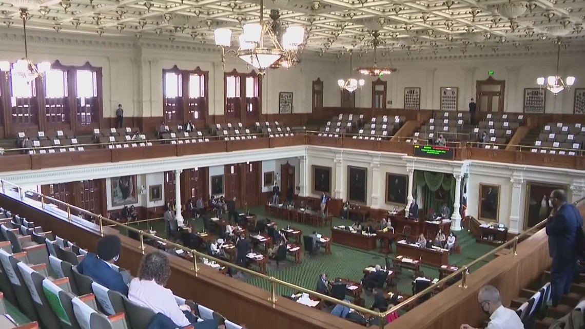 Gov. Abbott recaps 88th Texas legislative session during fireside chat