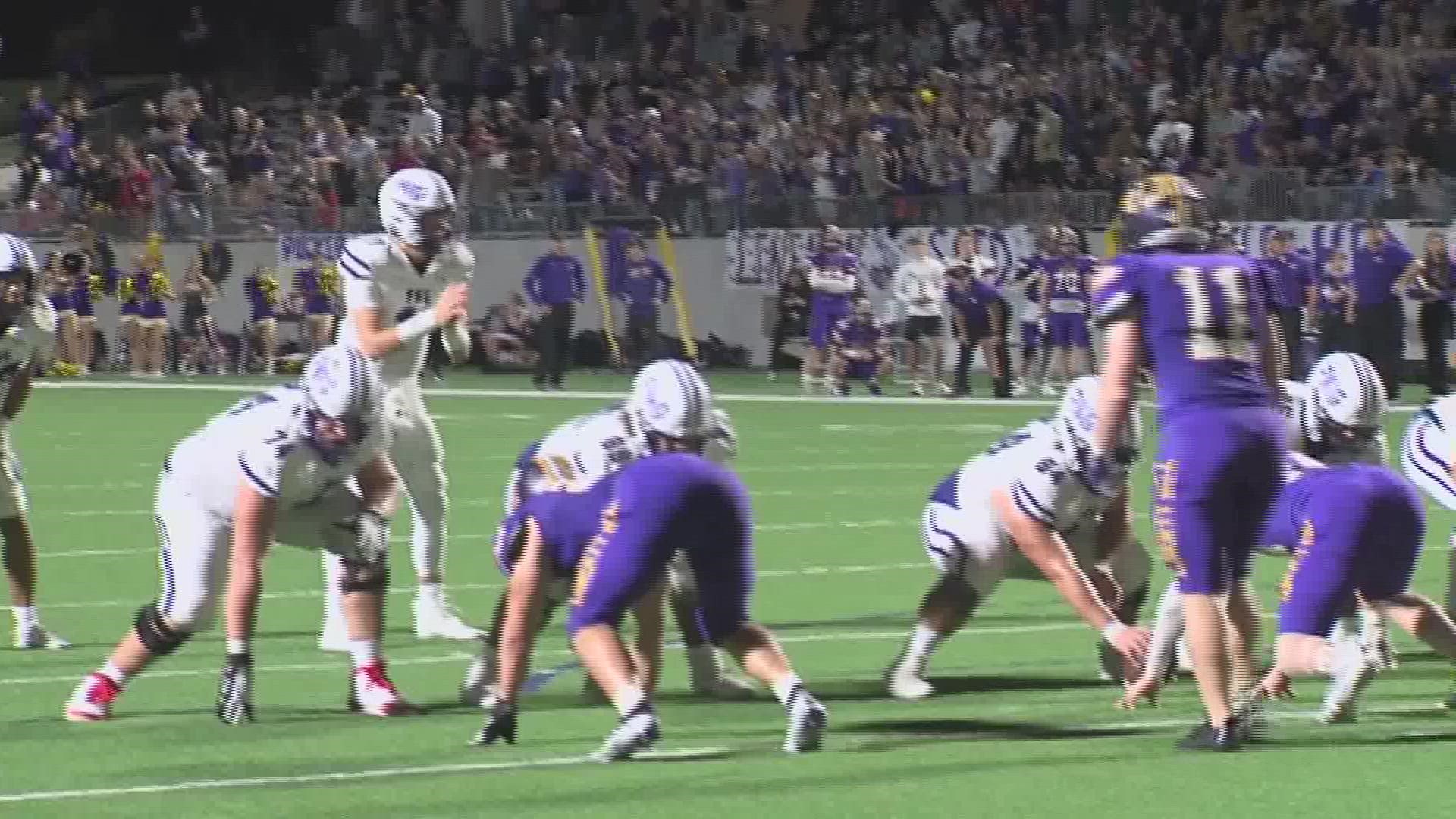 Port Neches-Groves topples Liberty Hill 42-14 in State Semifinals