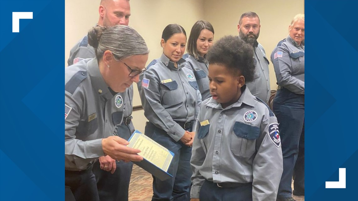 Devarjaye Daniel sworn in as TDCJ correctional officer