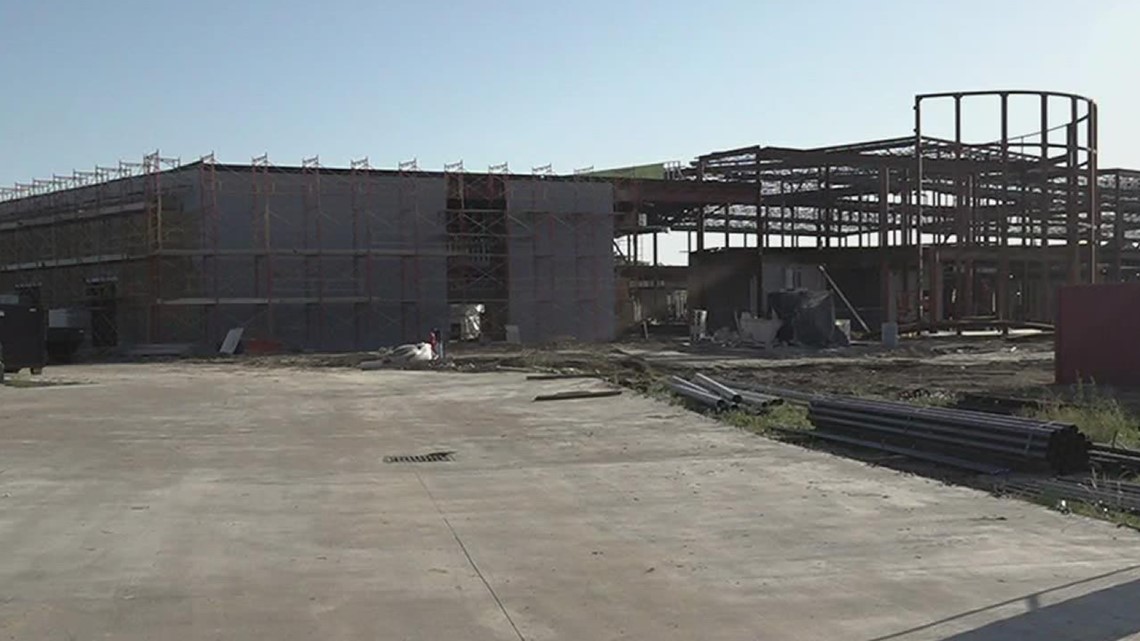 Port NechesGroves ISD campus setback due to construction delays