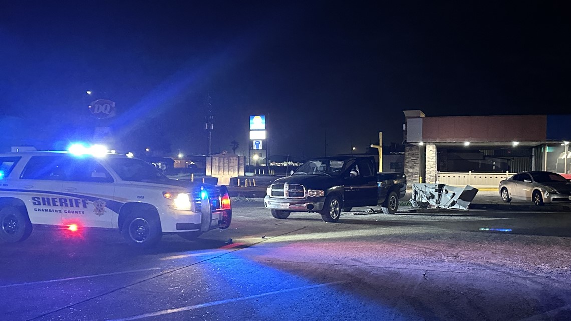 Battered ATM found chained to abandoned truck - Vimarsana News