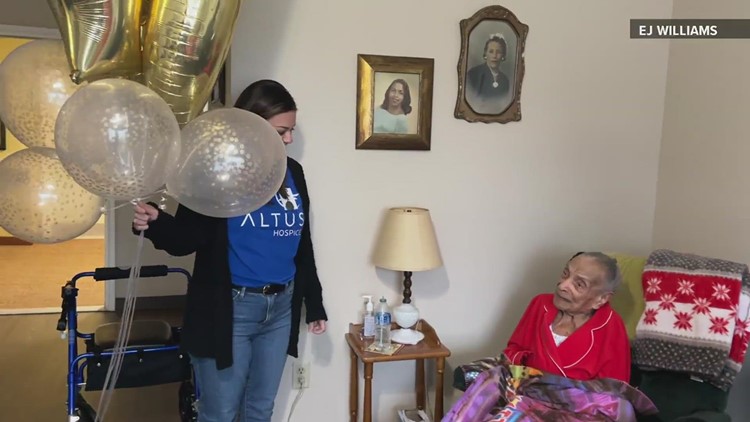 Happy Birthday Texas living facility excitedly celebrates woman s 104th birthday