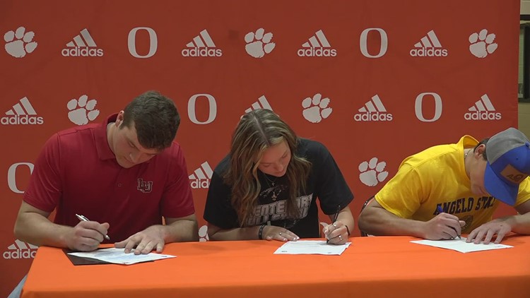 Three Orangefield athletes sign National Letters of Intent