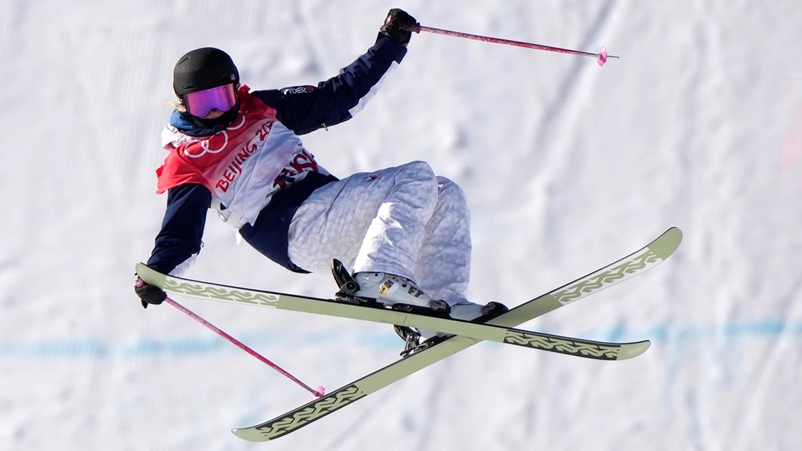 Mondays Olympic livestreams: Big air, downhill, hockey semifinals ...