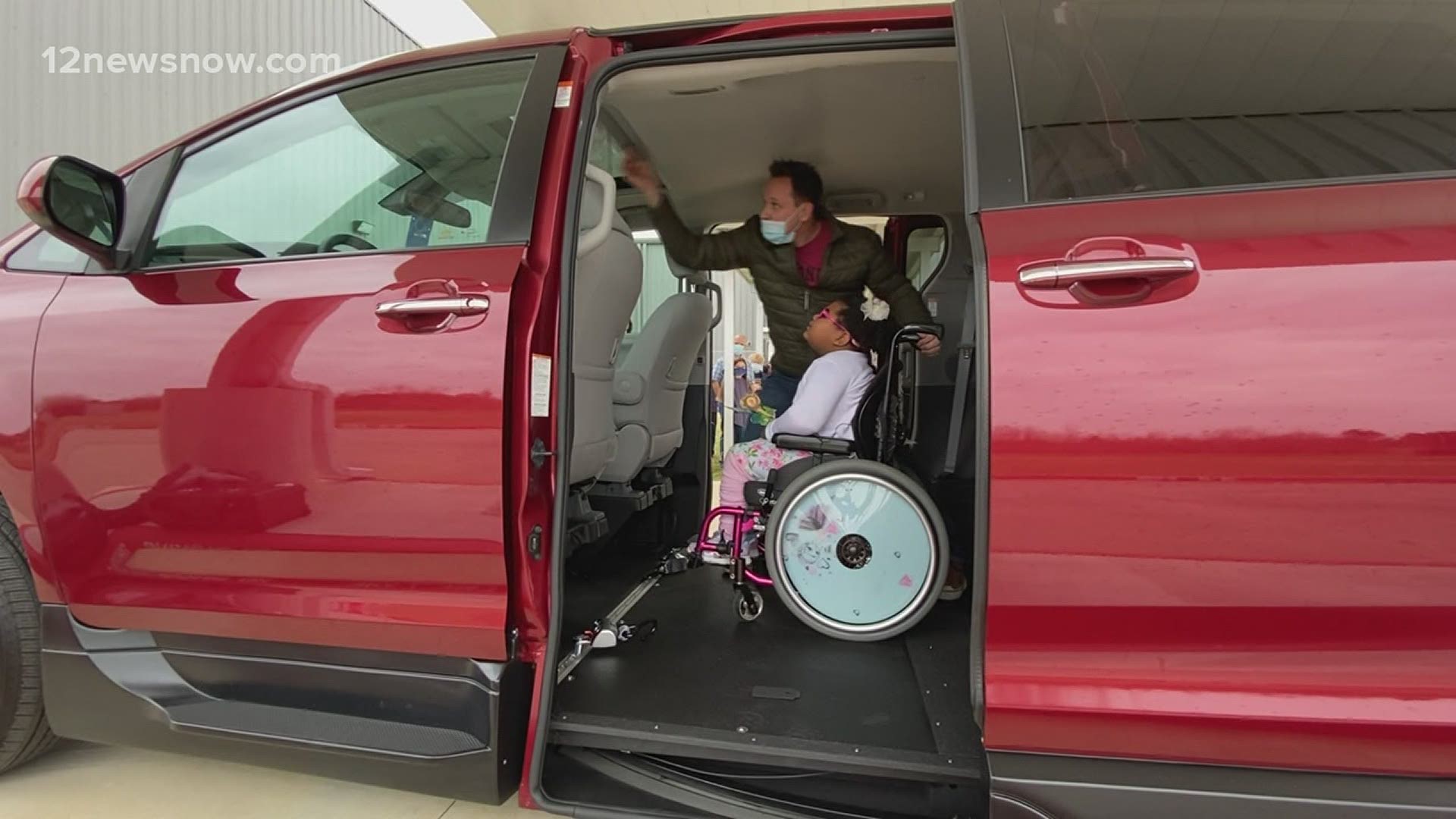 Melissa Johnson and her daughter Grace were in need of a wheelchair-accessible van, and the community delivered.