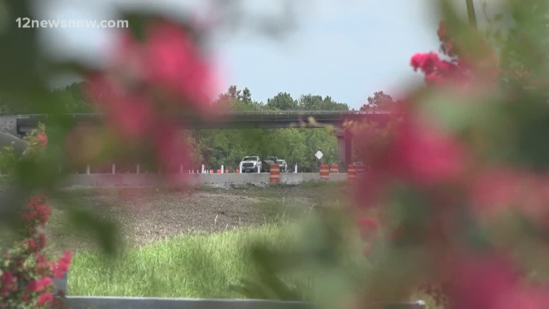 Drivers take a look at I10 widening project by TXDOT