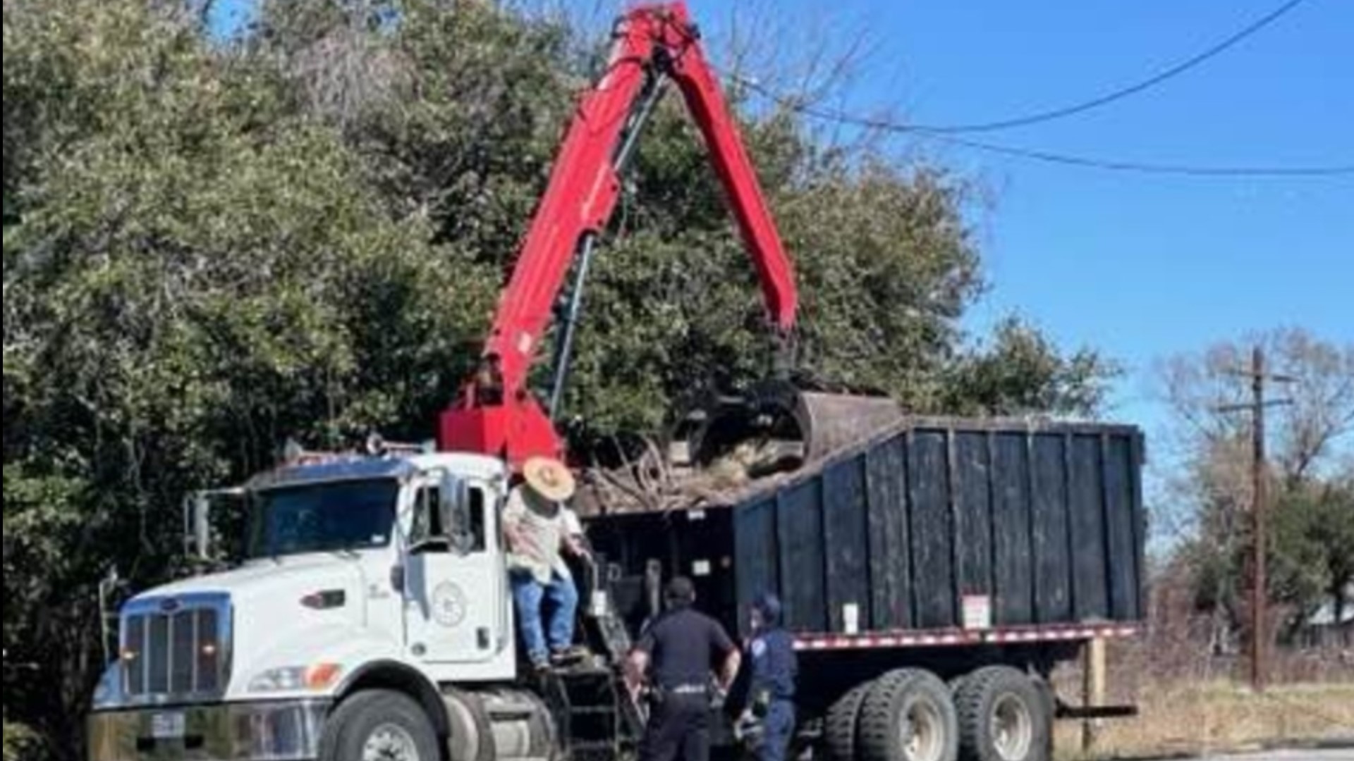 Orange city truck accidently pulls down power lines | 12newsnow.com