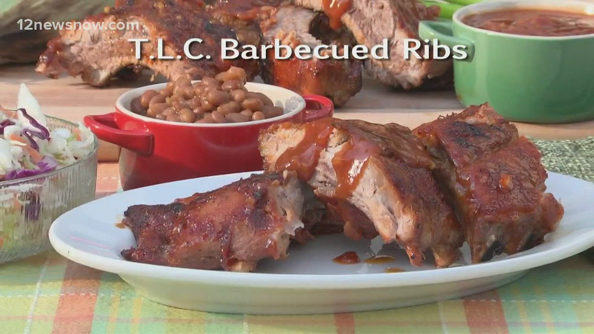 Mr. Food makes 'T.L.C. Barbecued Ribs'