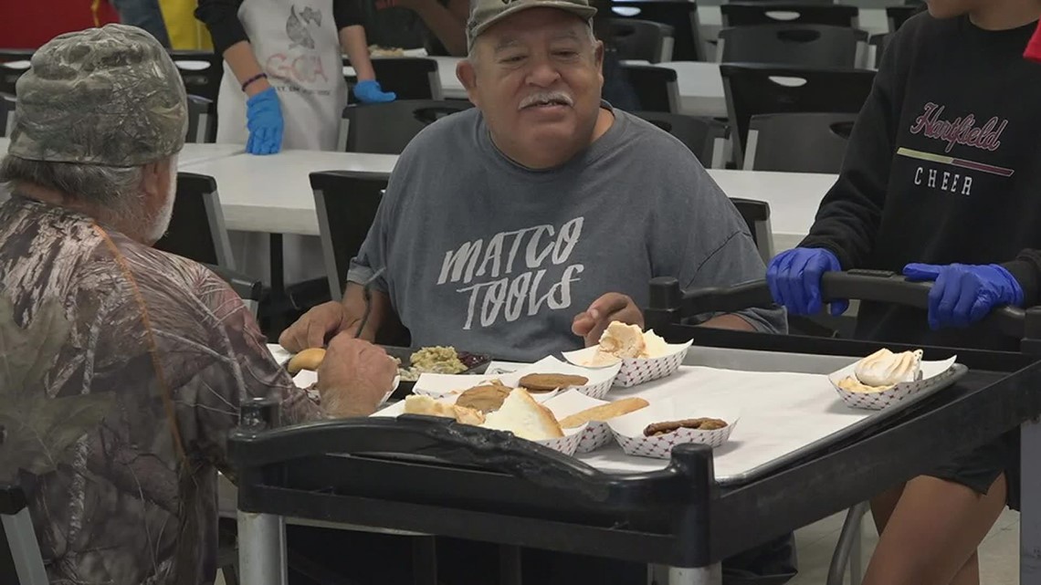 Some Other Place serves meals to Southeast Texans on Thanksgiving - Vimarsana News