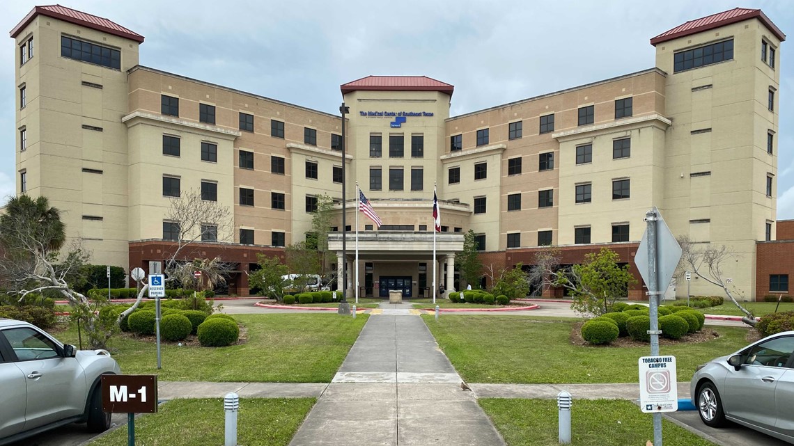 Medical Center of SE Texas returns COVID-19 rooms to original use ...