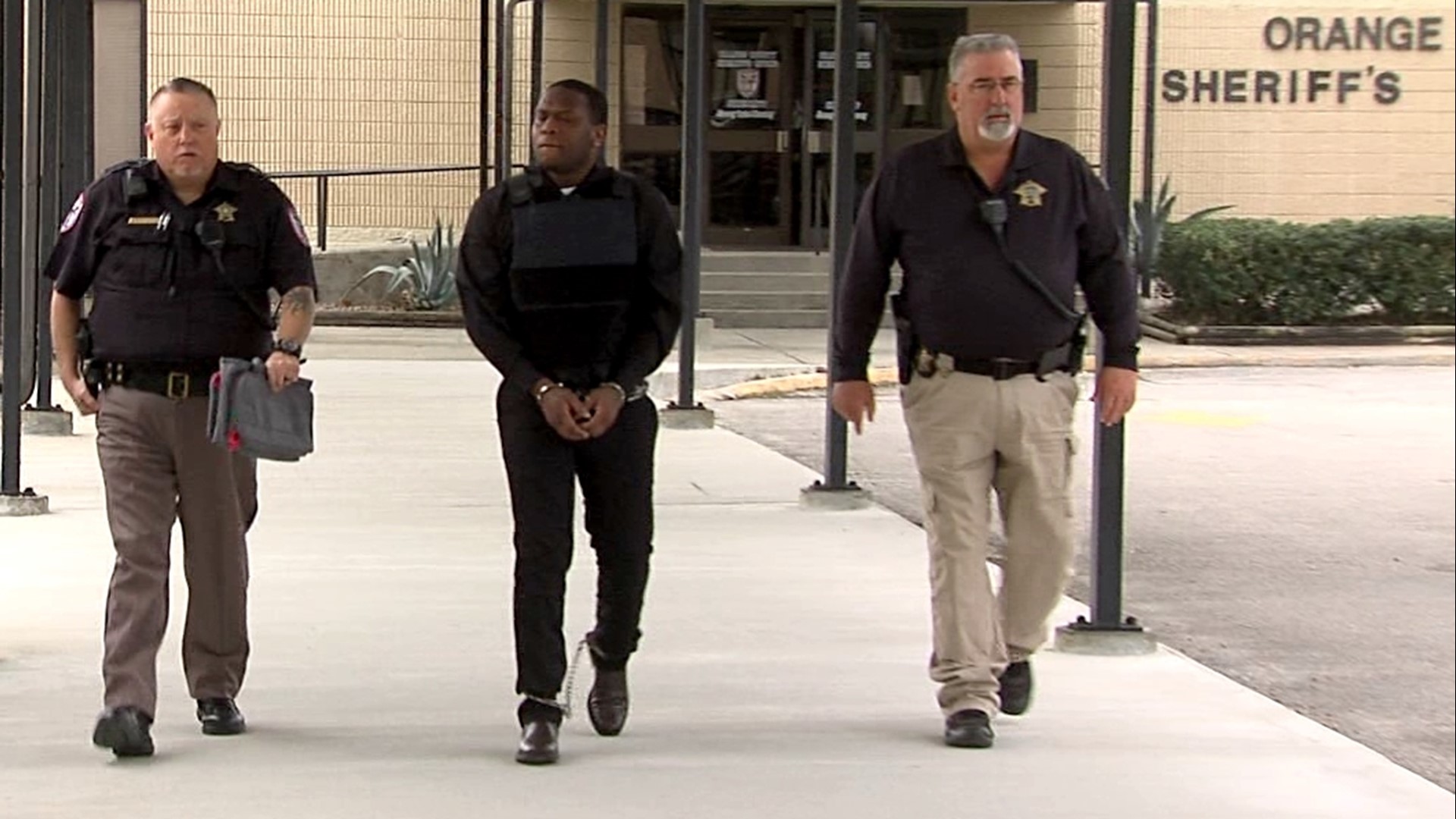 Vinton man gets life sentence in murder of Orange County couple