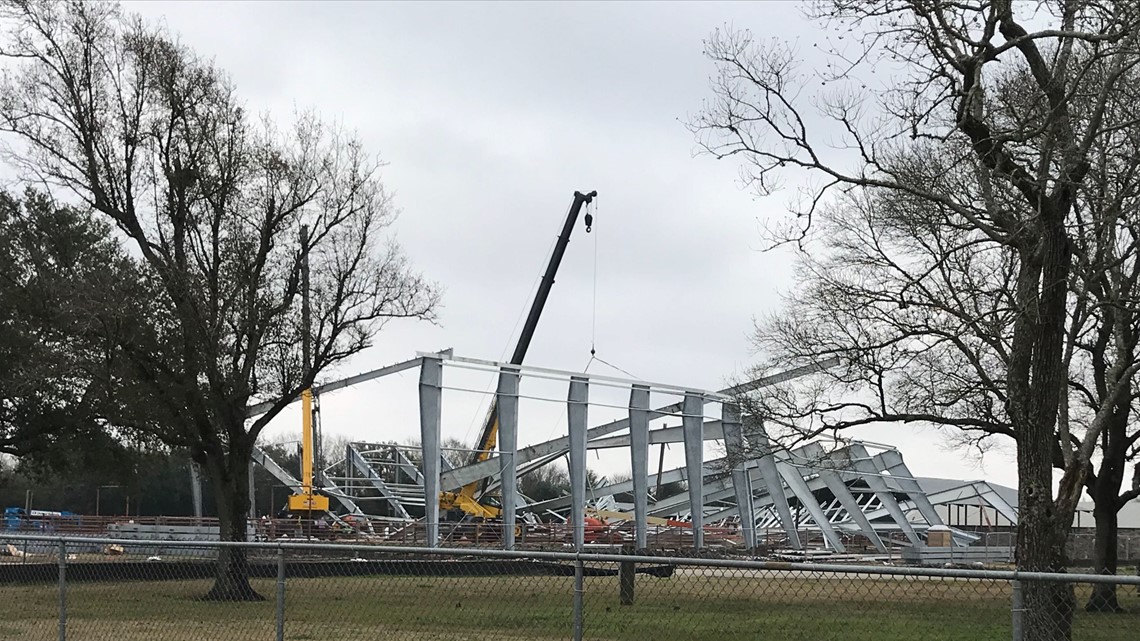 Lilton Sonnier Covered Arena collapses at WinnieStowell Park during