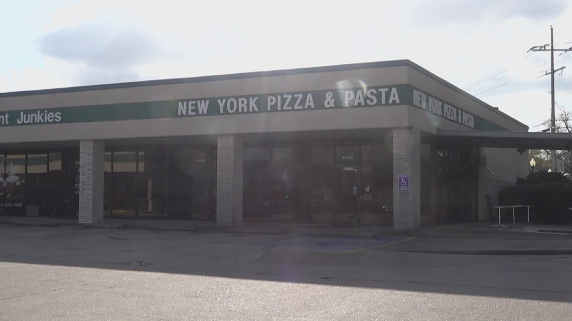 New York Pizza and Pasta on Calder Avenue sold to acclaimed Houston chef will become Bocca Felice Italian Cuisine