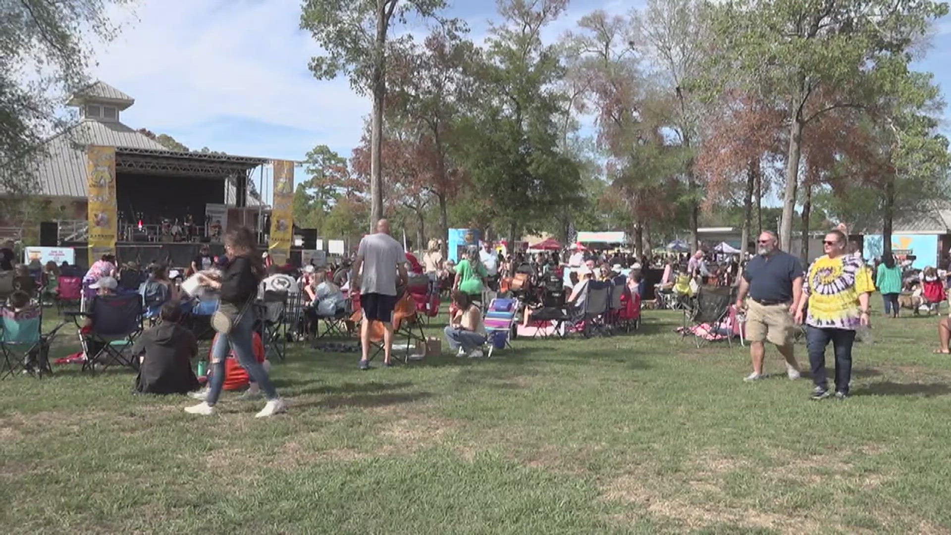 Beaumont residents made their way to roger s park to enjoy Oktoberfest