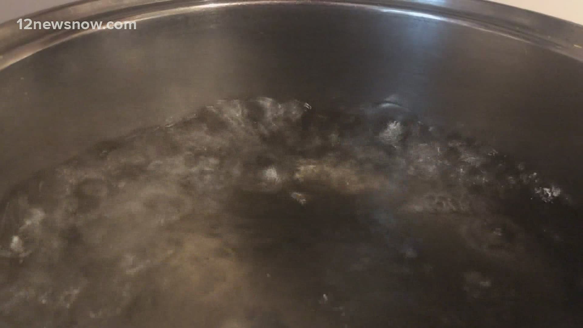 What does it mean to be under a boil water notice?