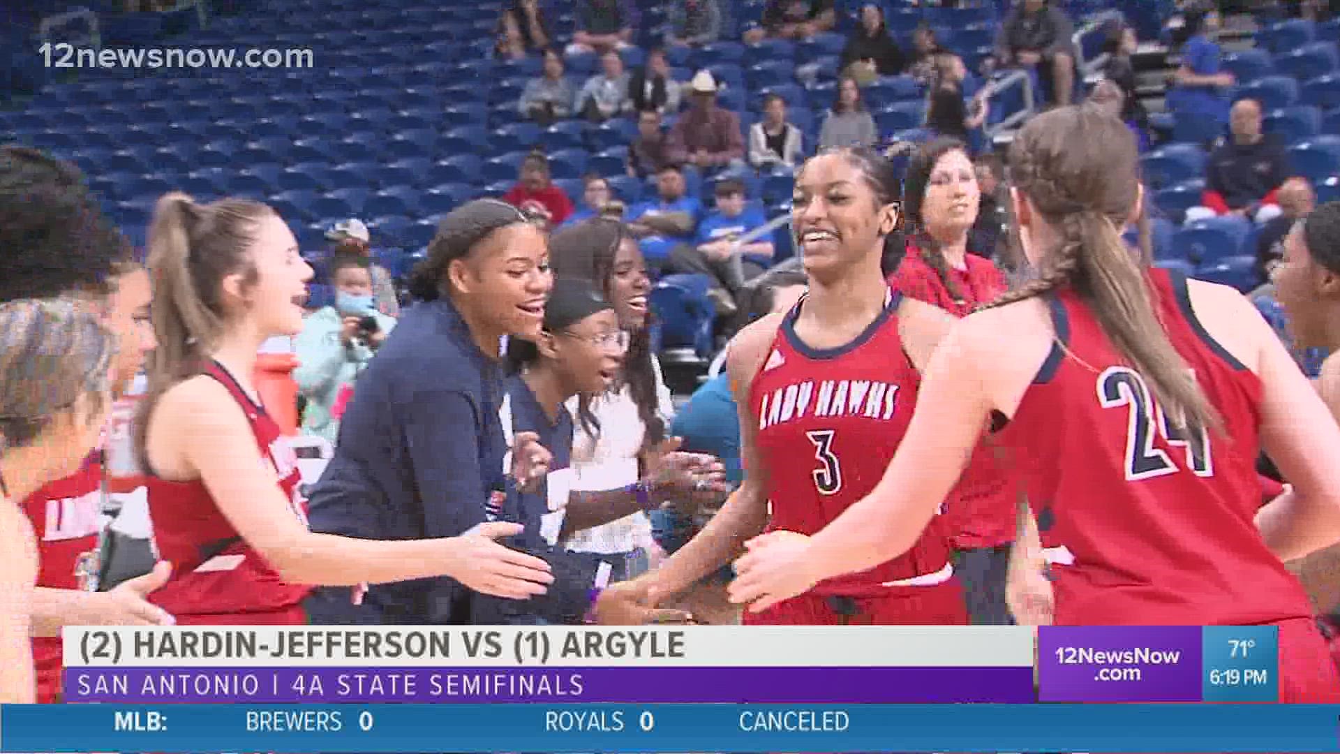 Hardin-Jefferson set to face Brownsboro in the 4A State Championship