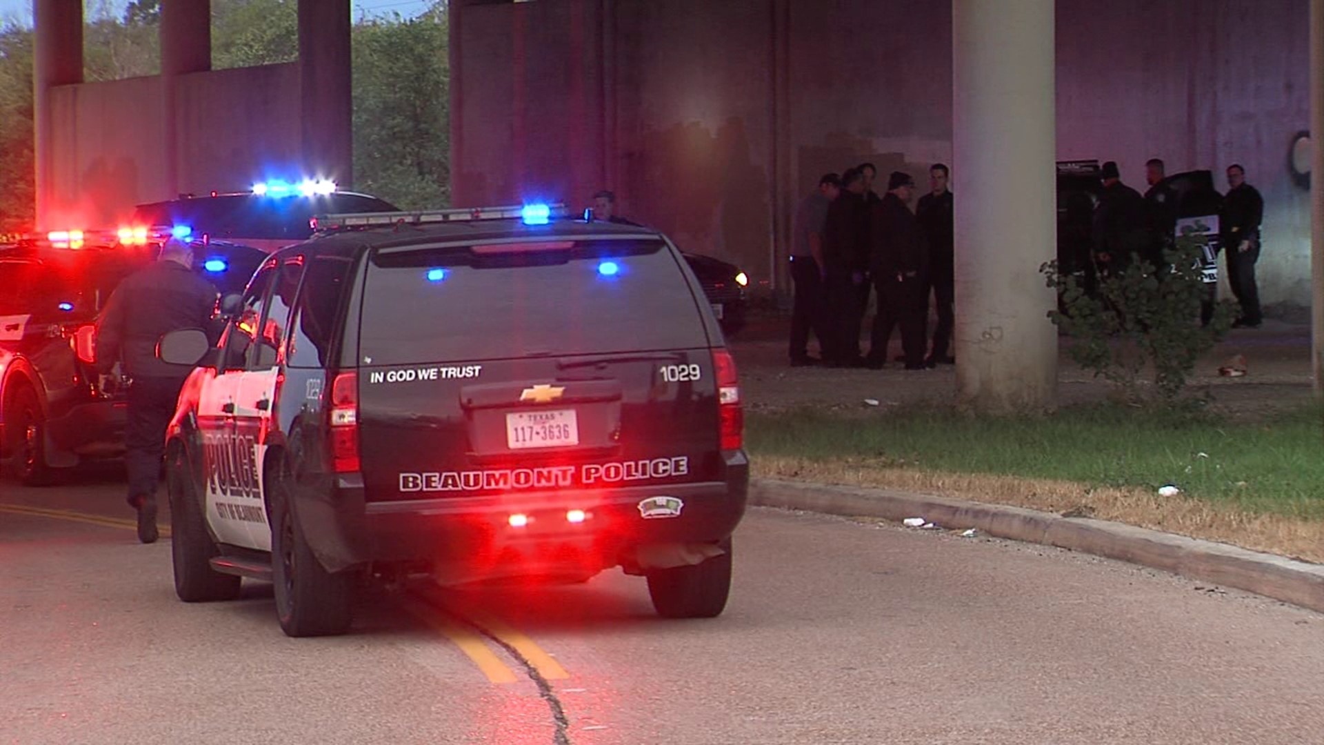 Beaumont Police officer found unresponsive outside patrol vehicle ...