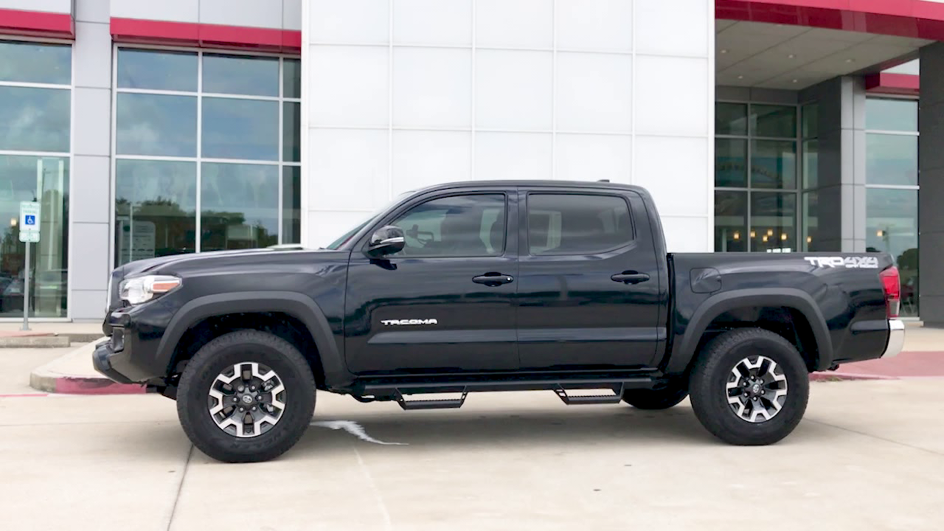 Today we're taking a 12News Test Drive in a 2019 Toyota Tacoma TRD Off Road from Philpott Toyota in Nederland. Call (409) 853-3800 or visit http://PhilpottToyota.com to get yours!