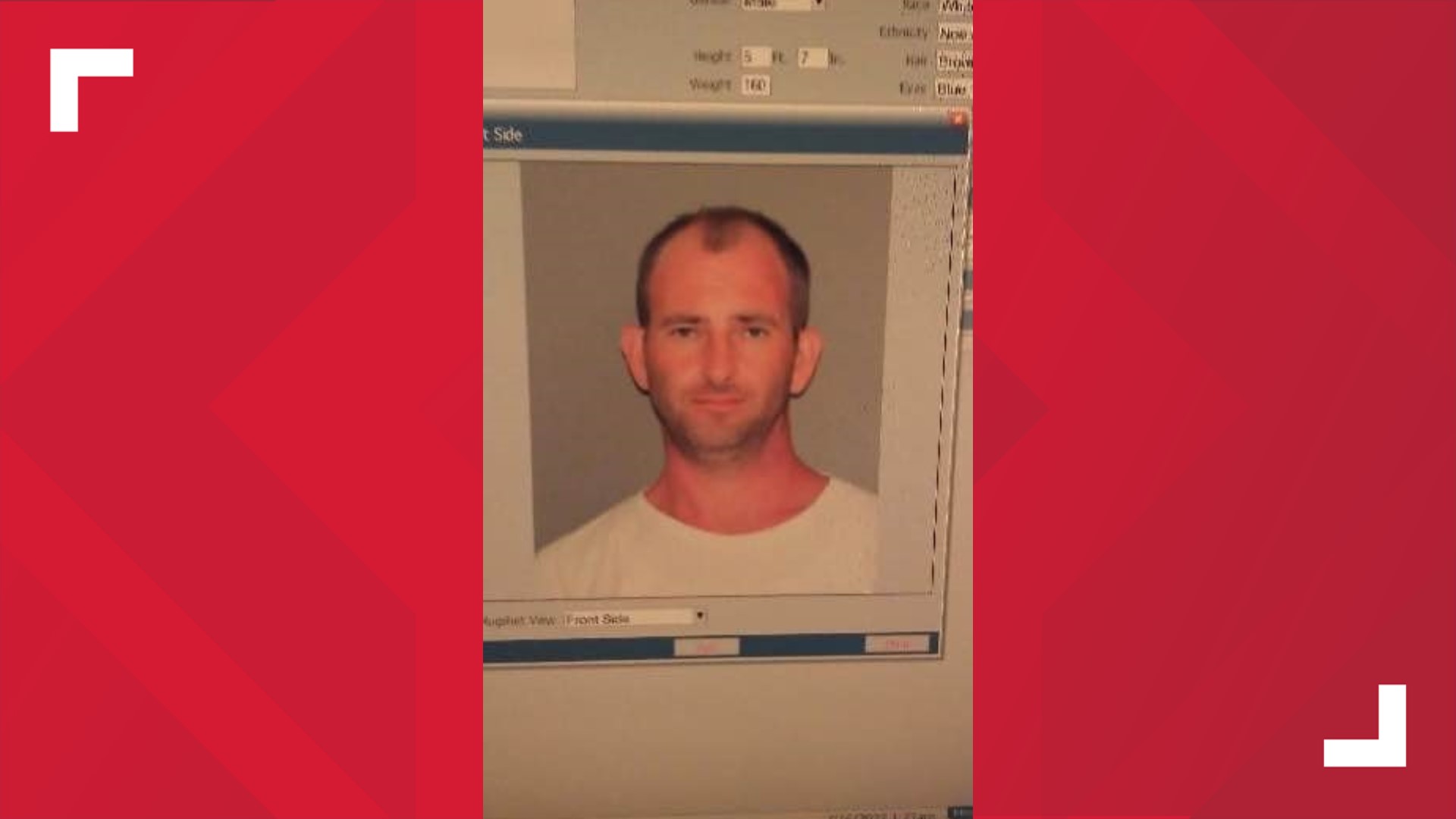 Newton County sheriffs searching for suspect