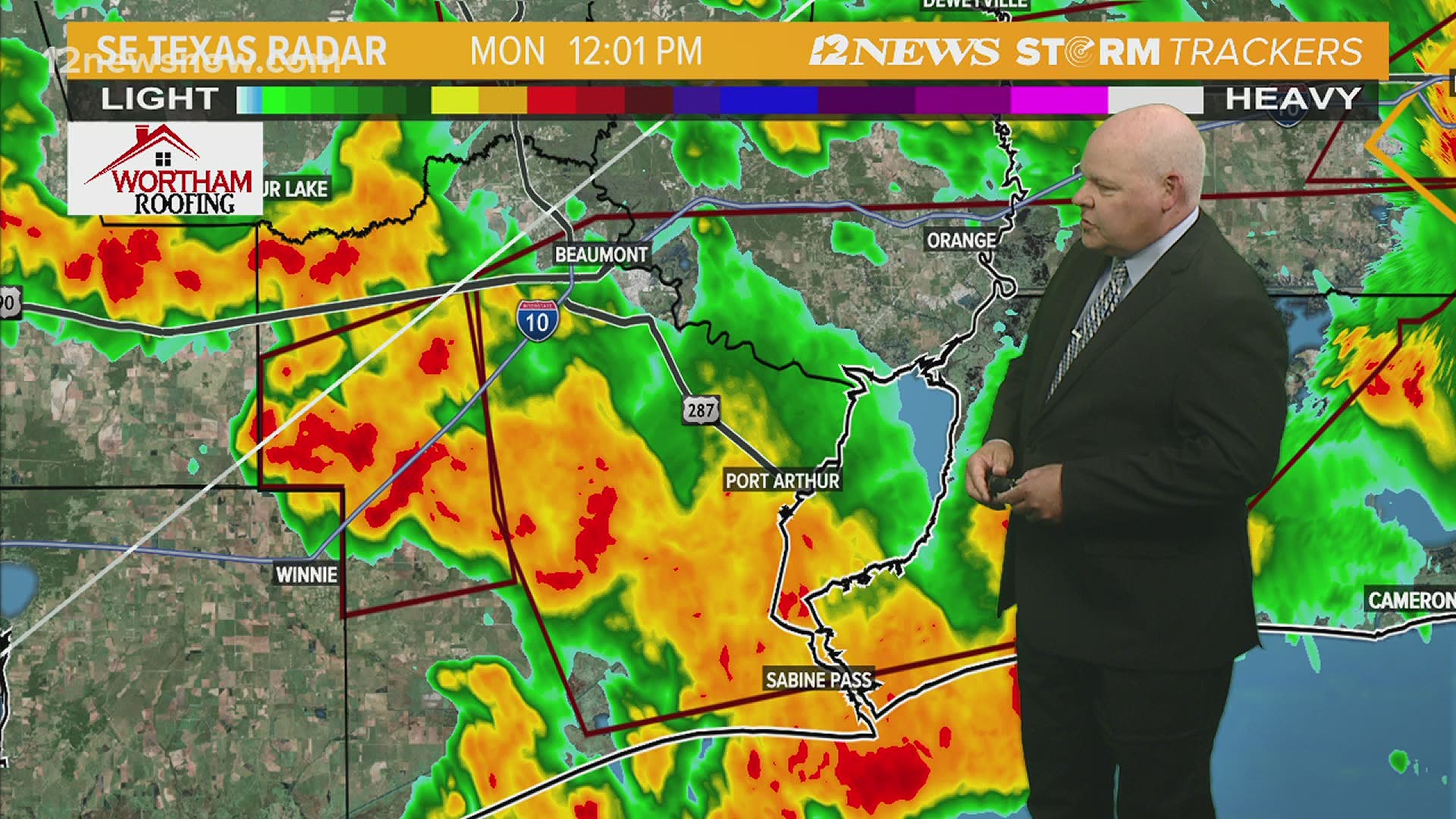 Storms dropping heavy rain over parts of Southeast Texas triggering flash flood warnings