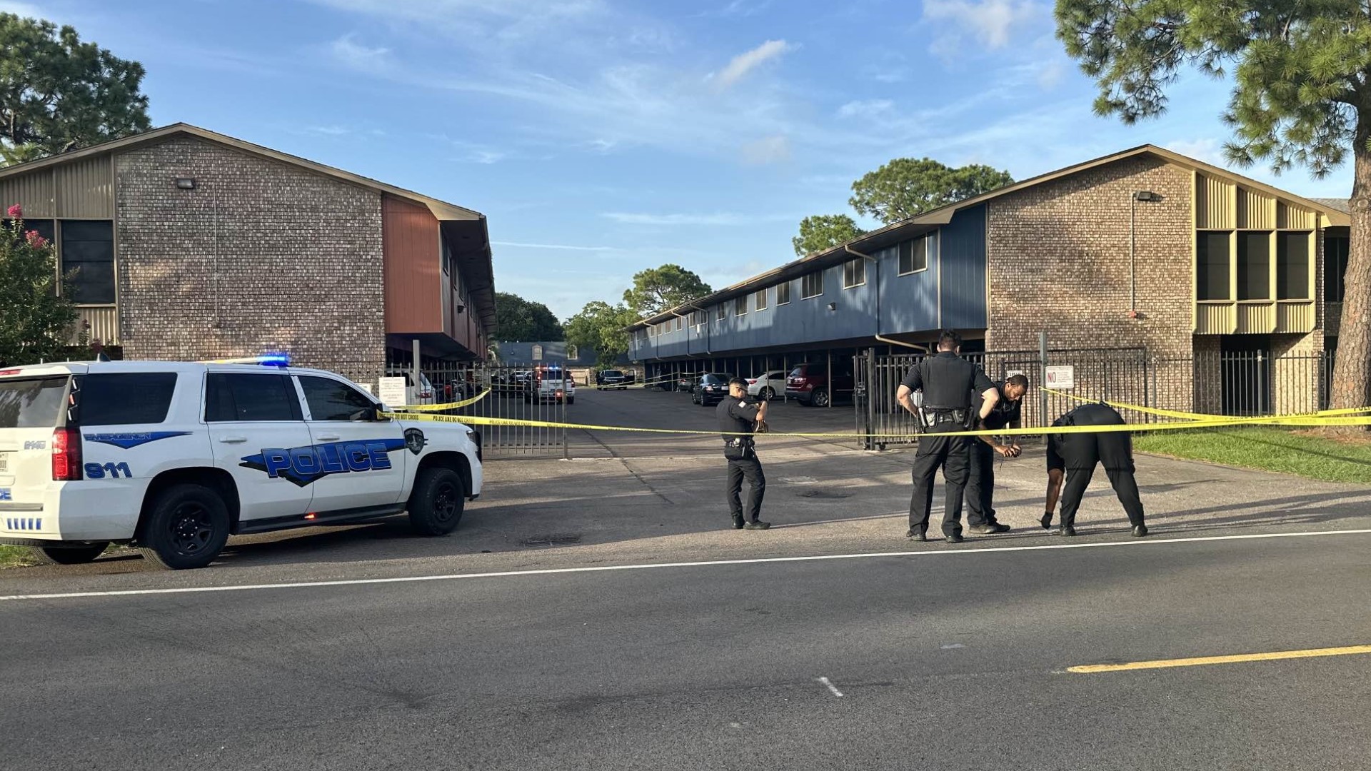 Police investigating shooting at Pointe Apartments in Port Arthur