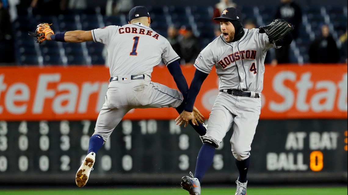 Craig Biggio, Jeff Bagwell to throw out ceremonial first pitches at World  Series Game 7