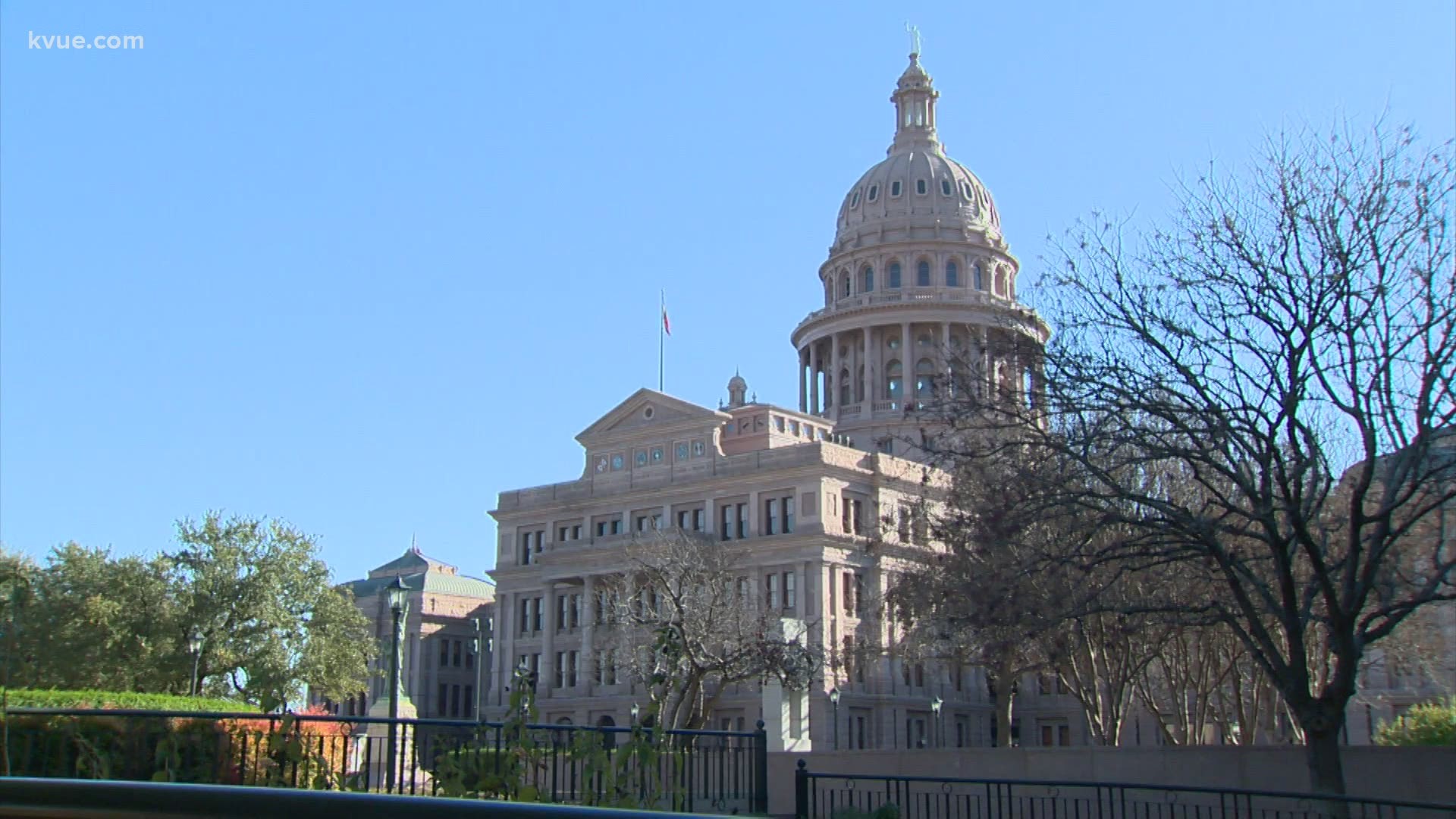 Visitors to the Texas Capitol were allowed on the grounds and inside the building on Monday for the first time in months.