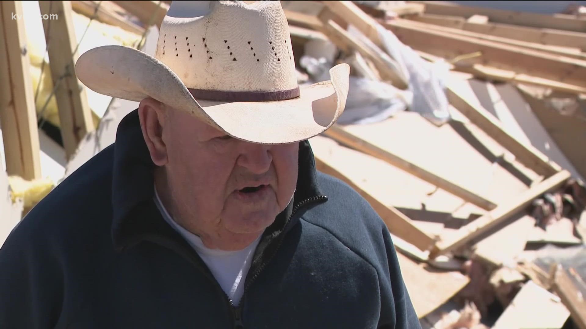 Many homes are destroyed in Elgin. KVUE's Tanvi Varma spoke to people affected by the damage.