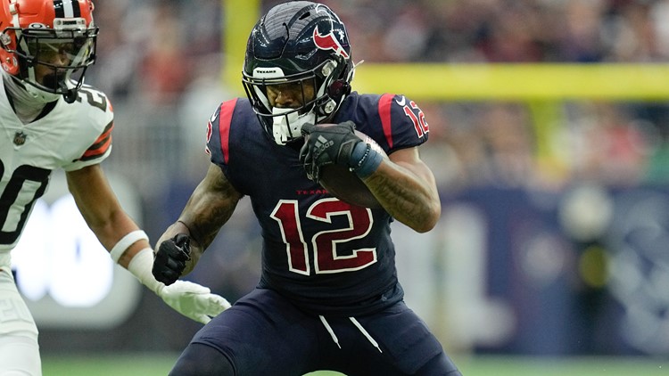 Houston Texans: A top wide receiver remains priority despite additions