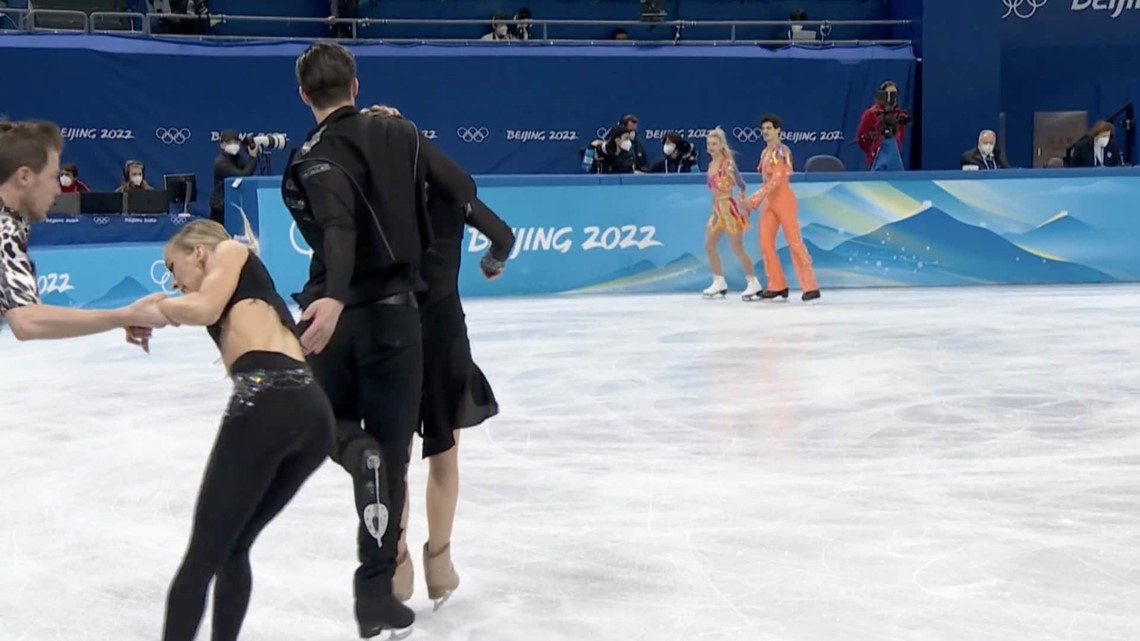 US and ROC figure skaters nearly collide on ice during warmup