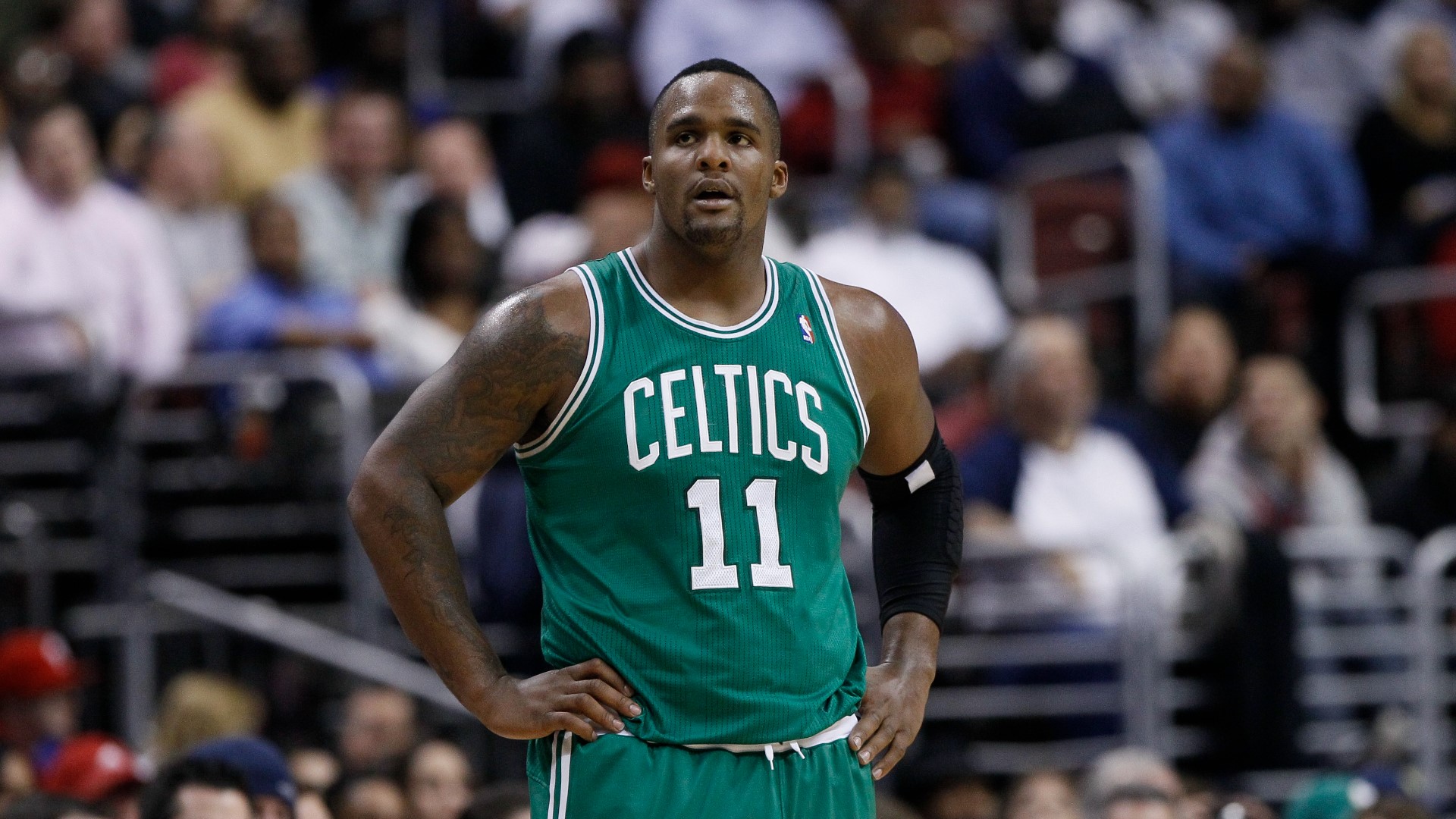 Former NBA player Glen Davis sentenced for fraud scheme | 12newsnow.com