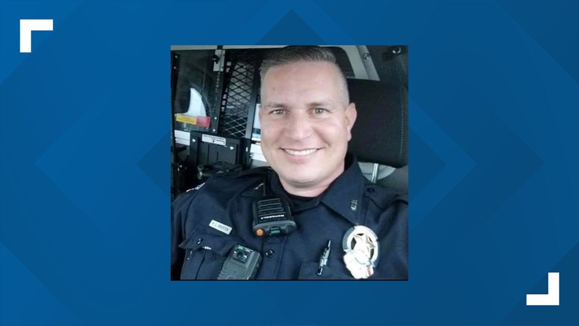 Texas police officer shot and killed; officials release his name - Vimarsana News