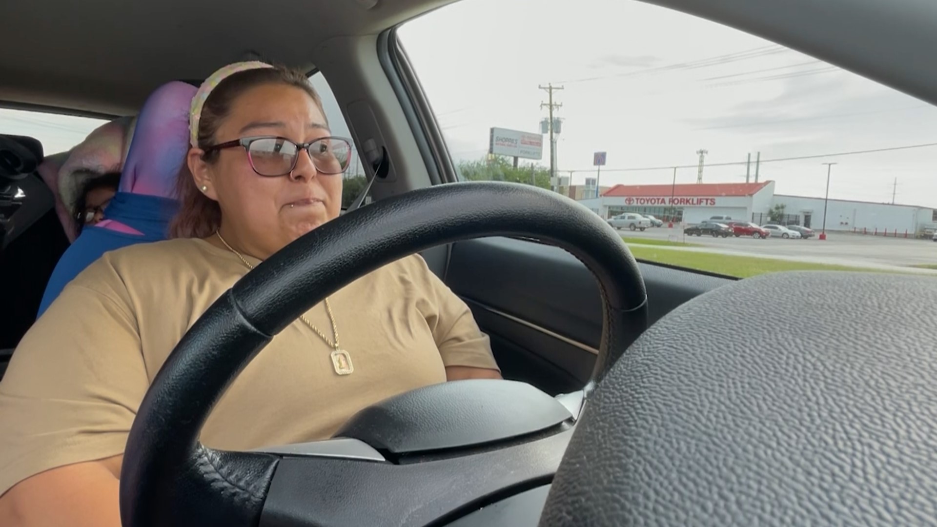 It was the start of an arduous mission she has repeated day after a day for more than a month: driving to several stores in search of daughter’s formula.
