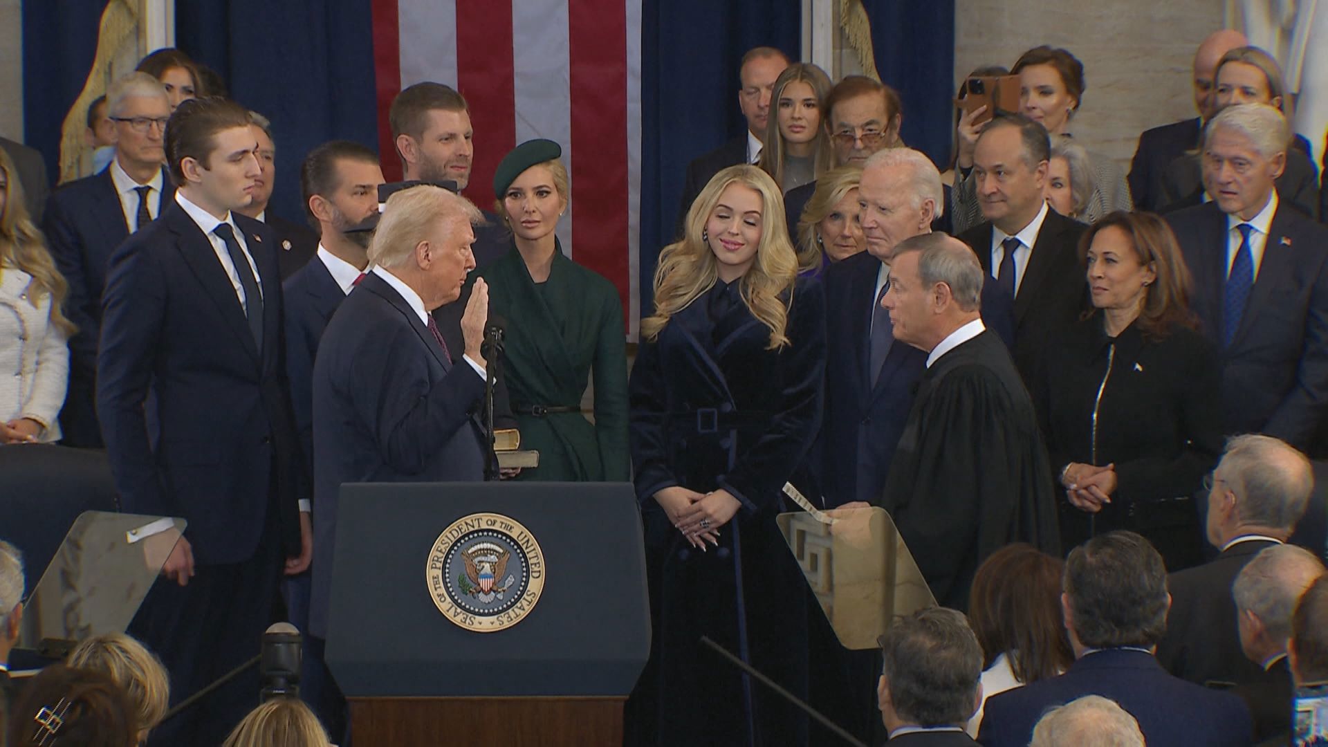 Did Trump put his hand on the Bible during his inauguration ...