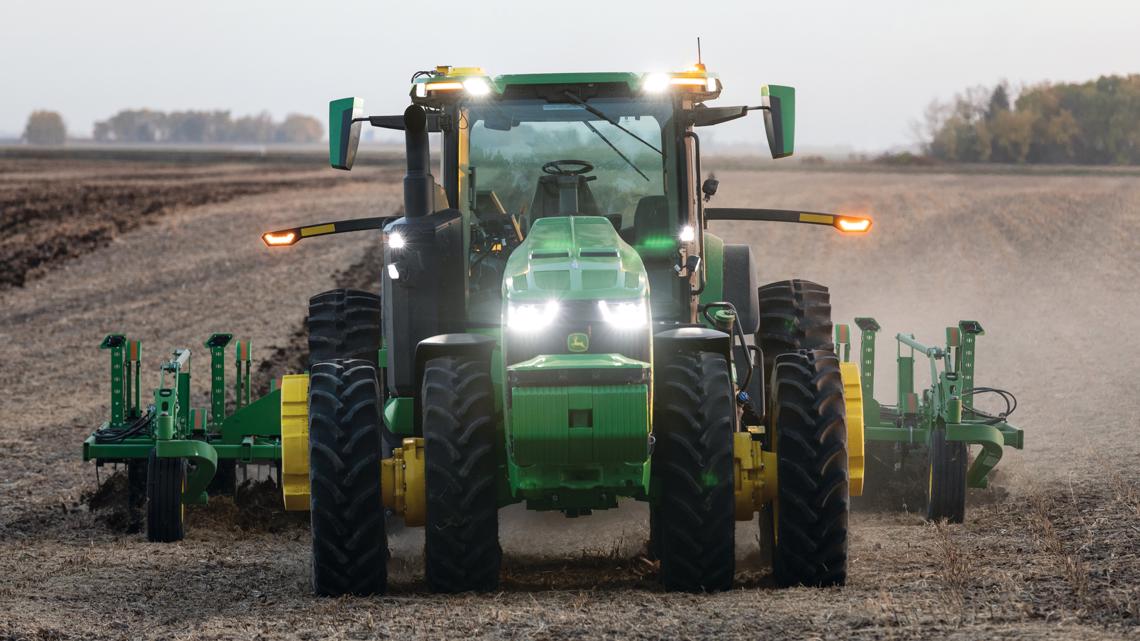 John Deere agreed to give farmers the right to fix their own tractors