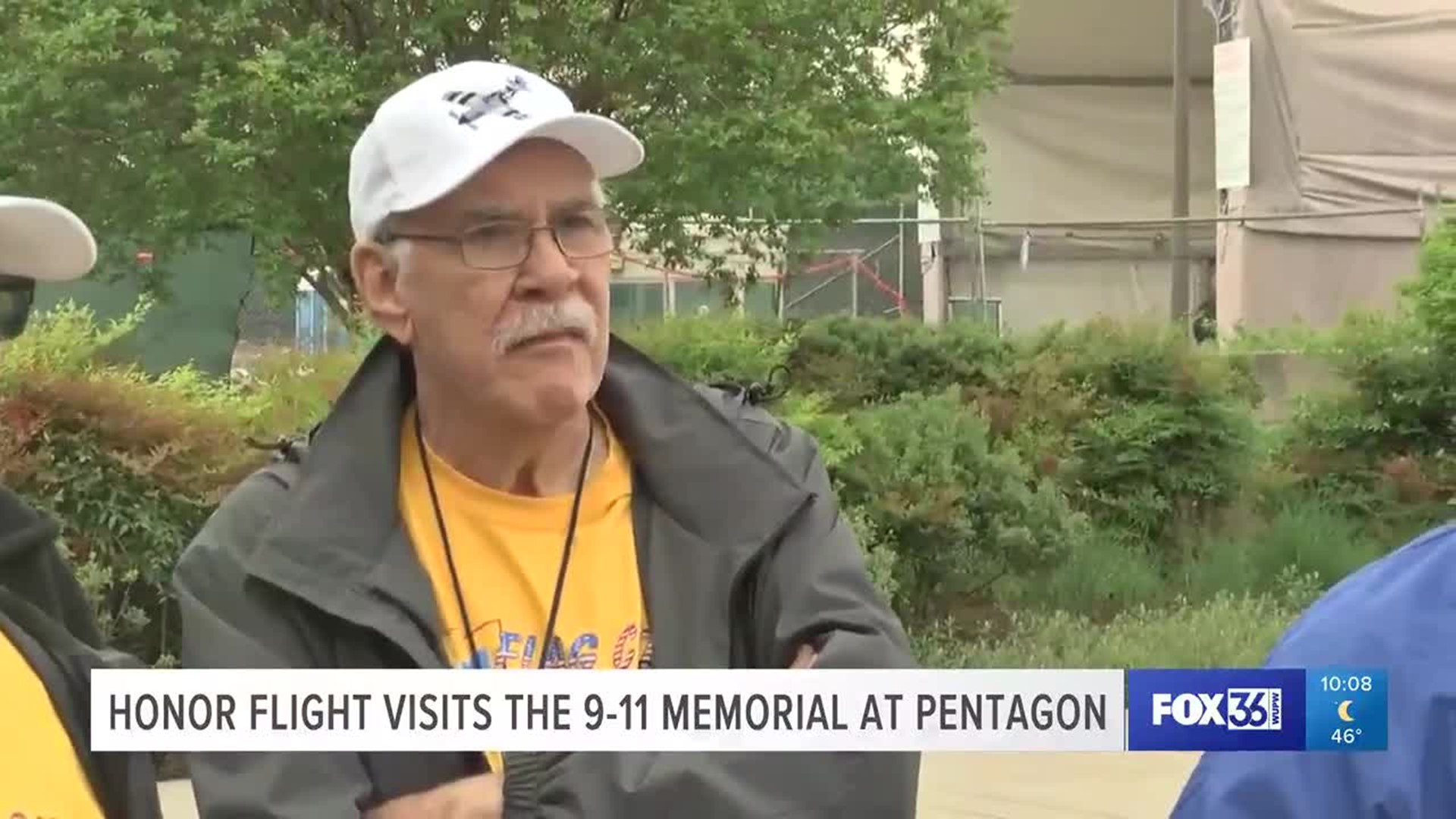 Honor Flight visits the 9-11 memorial at Pentagon