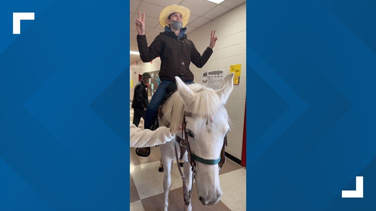 Student suspended for 'disruption' after riding horse into Virginia High School